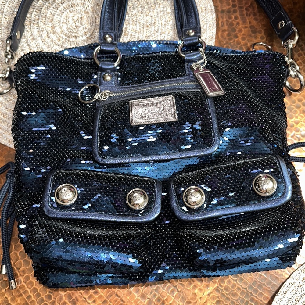 Coach poppy navy blue sequins limited edition